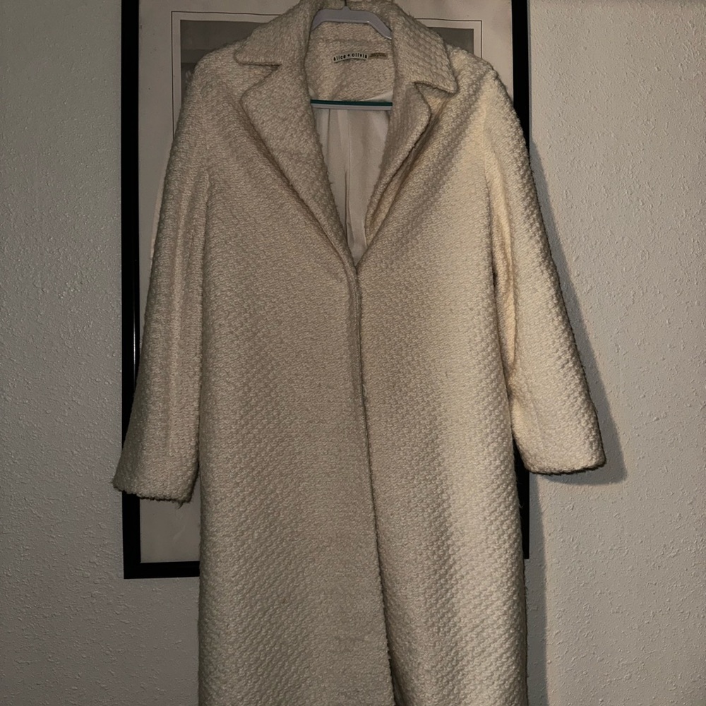 Alice + Olivia coat, pointed collar.